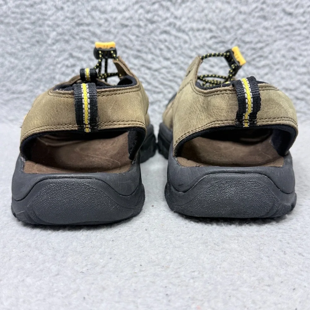 Keen Newport Mens Size 10 Waterproof Hiking Sandals Shoes Taupe Leather